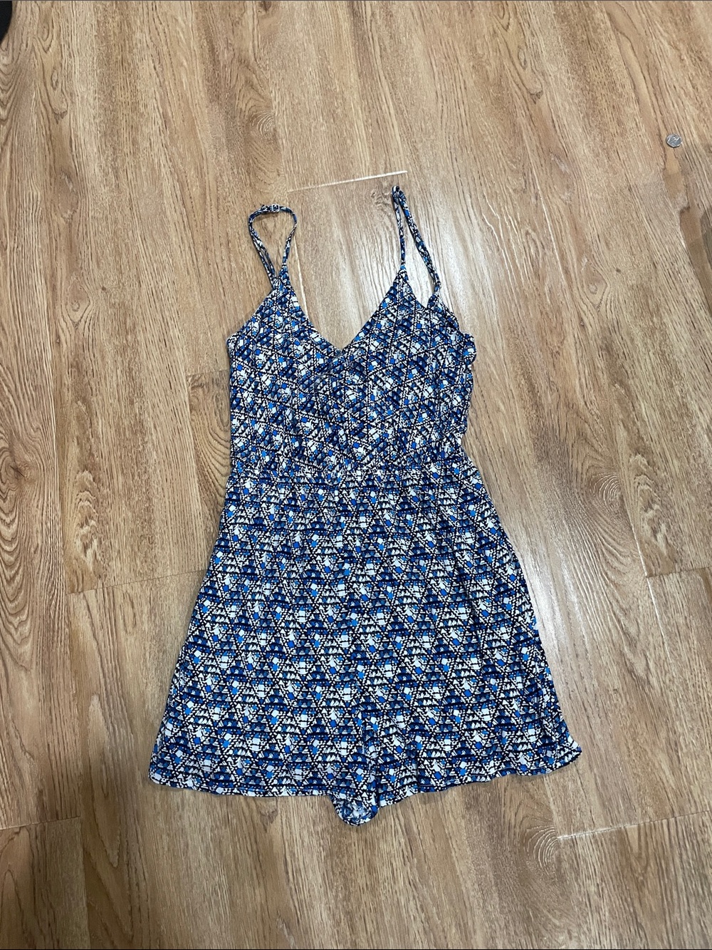 Francesca's Collections Blue Geometric Mini Romper